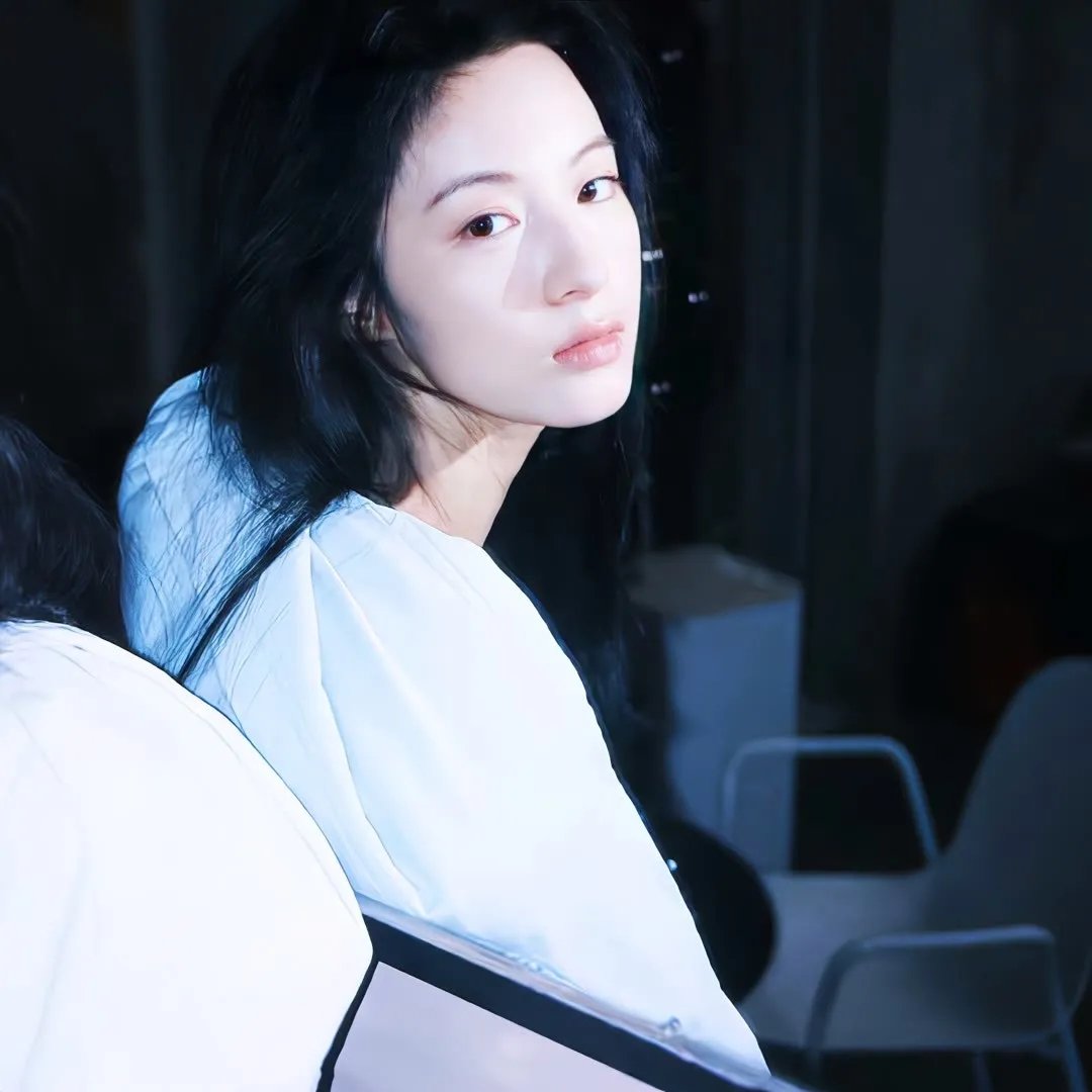 欲燄春潮封面